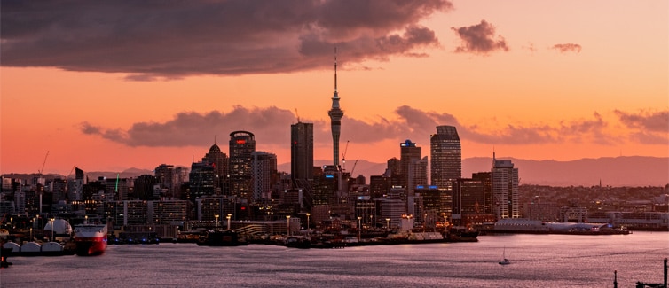 Panoramic picture of Auckland city skyline at sunset